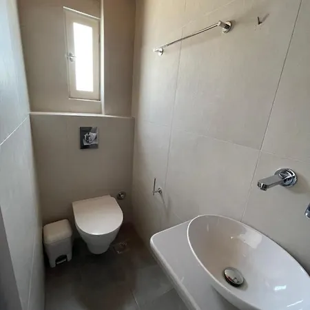 Apartment Belou *